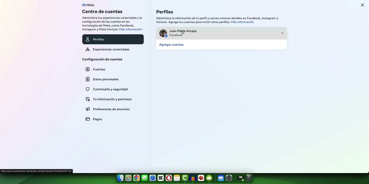 Centro de cuentas de Meta en la computadora con la sección Perfiles