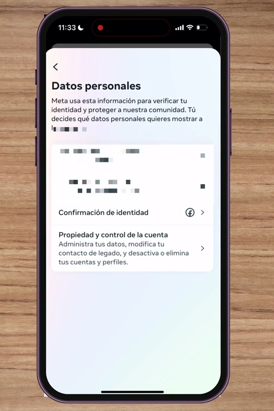 Pantalla Datos personales del Centro de cuentas con la opción Propiedad y control de la cuenta