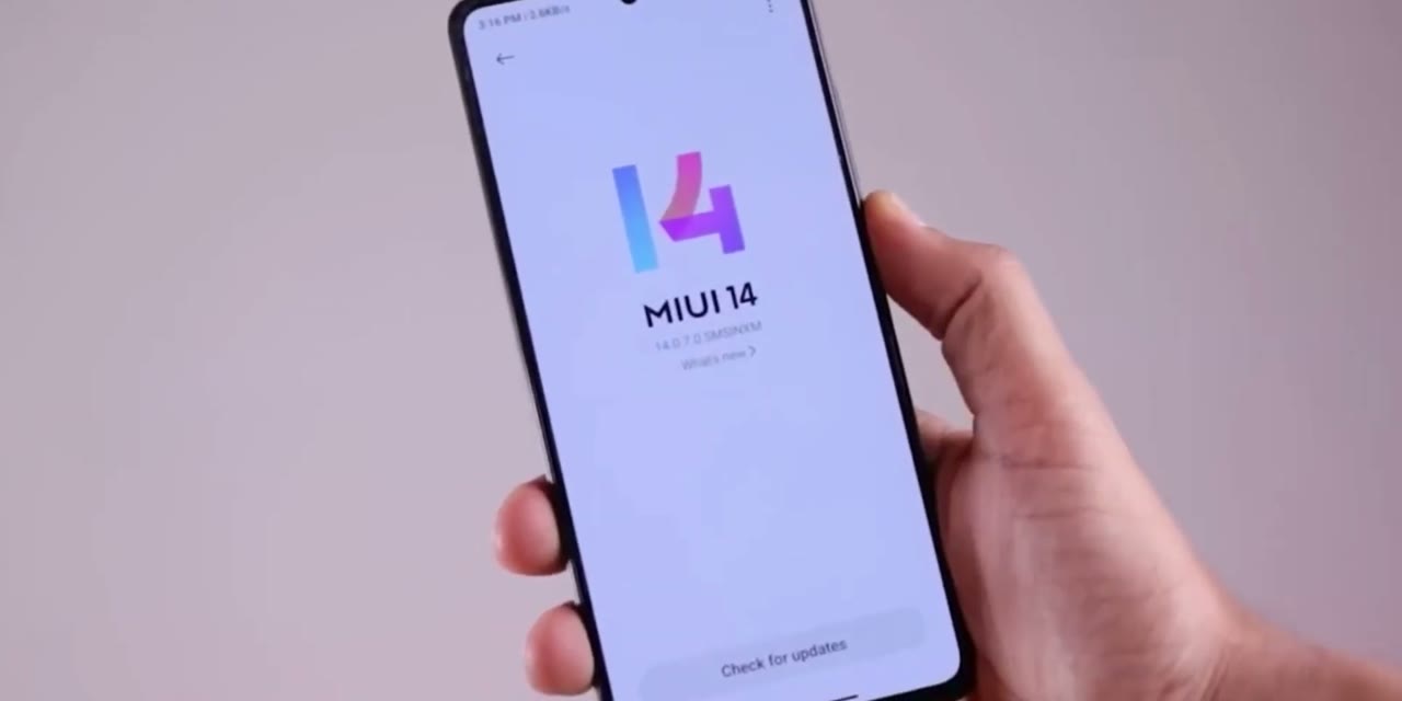 Pantalla de actualización de MIUI 14 con el botón Buscar actualizaciones