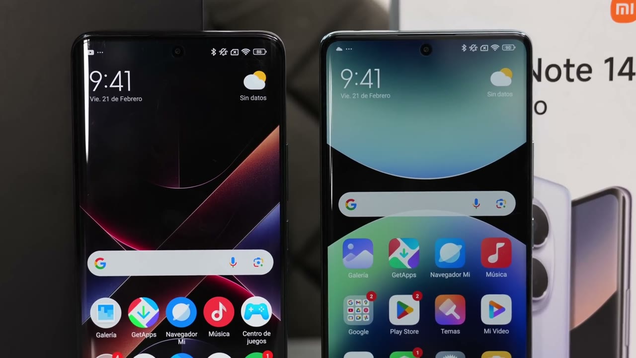 Pantallas encendidas del POCO X7 y del Redmi Note 14 Pro con HyperOS