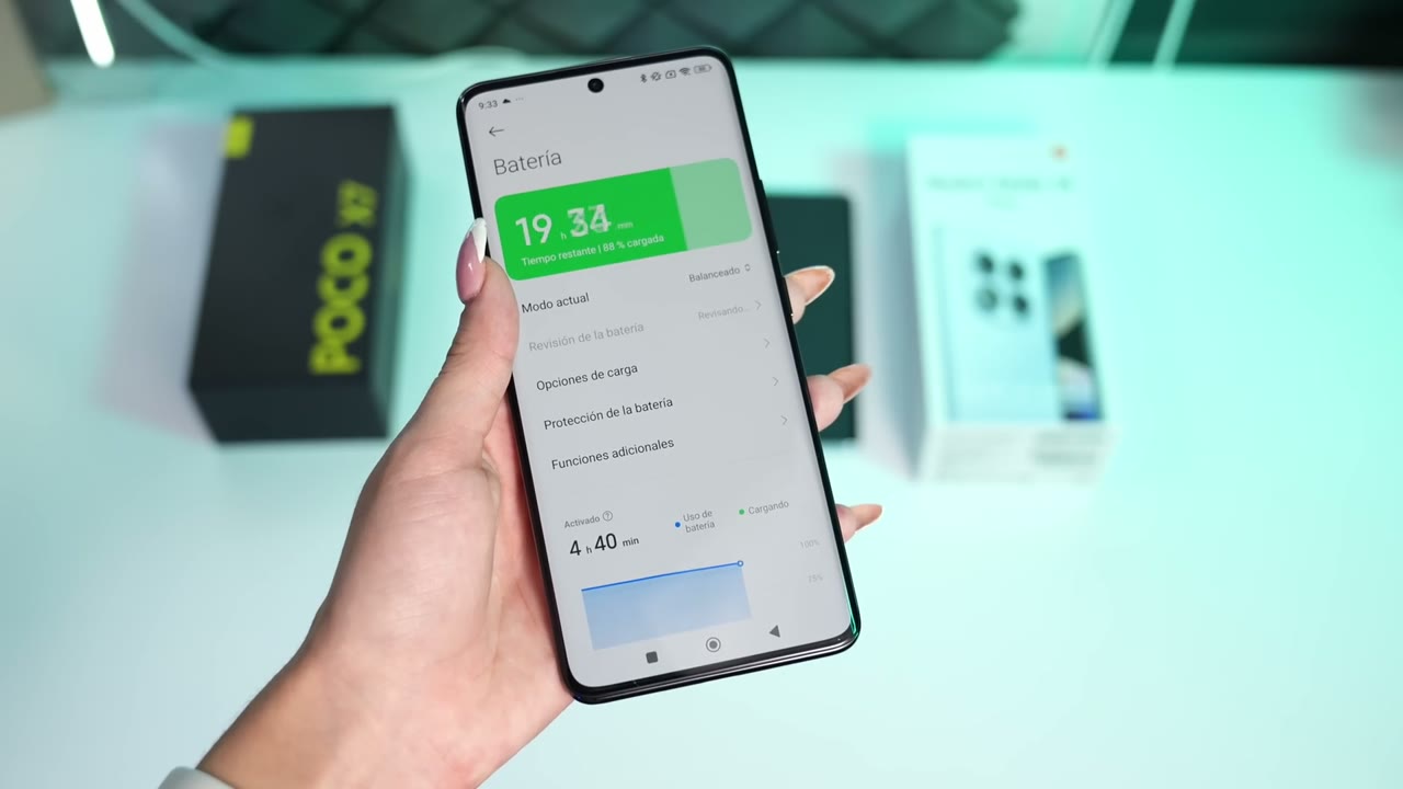 Pantalla de Batería de HyperOS durante la prueba de autonomía de los dos celulares