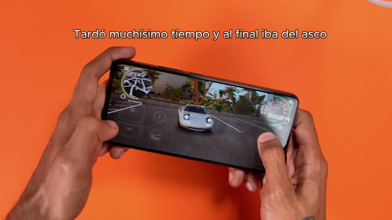 Juego de carreras en el Redmi Note 14 4G con el aviso de que tardó mucho y fue mal